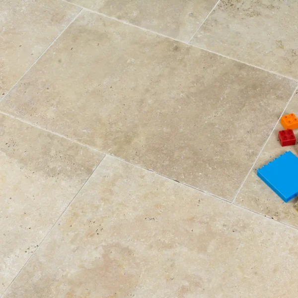 Lydia Classico Travertine Paving Tile - Image 3