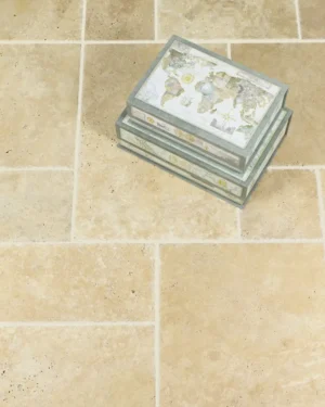 Lydia Classico Travertine Tile